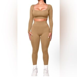 Kaximil Women's Workout 2 Piece Outfit Long Sleeve Crop Top Legging Pant Set